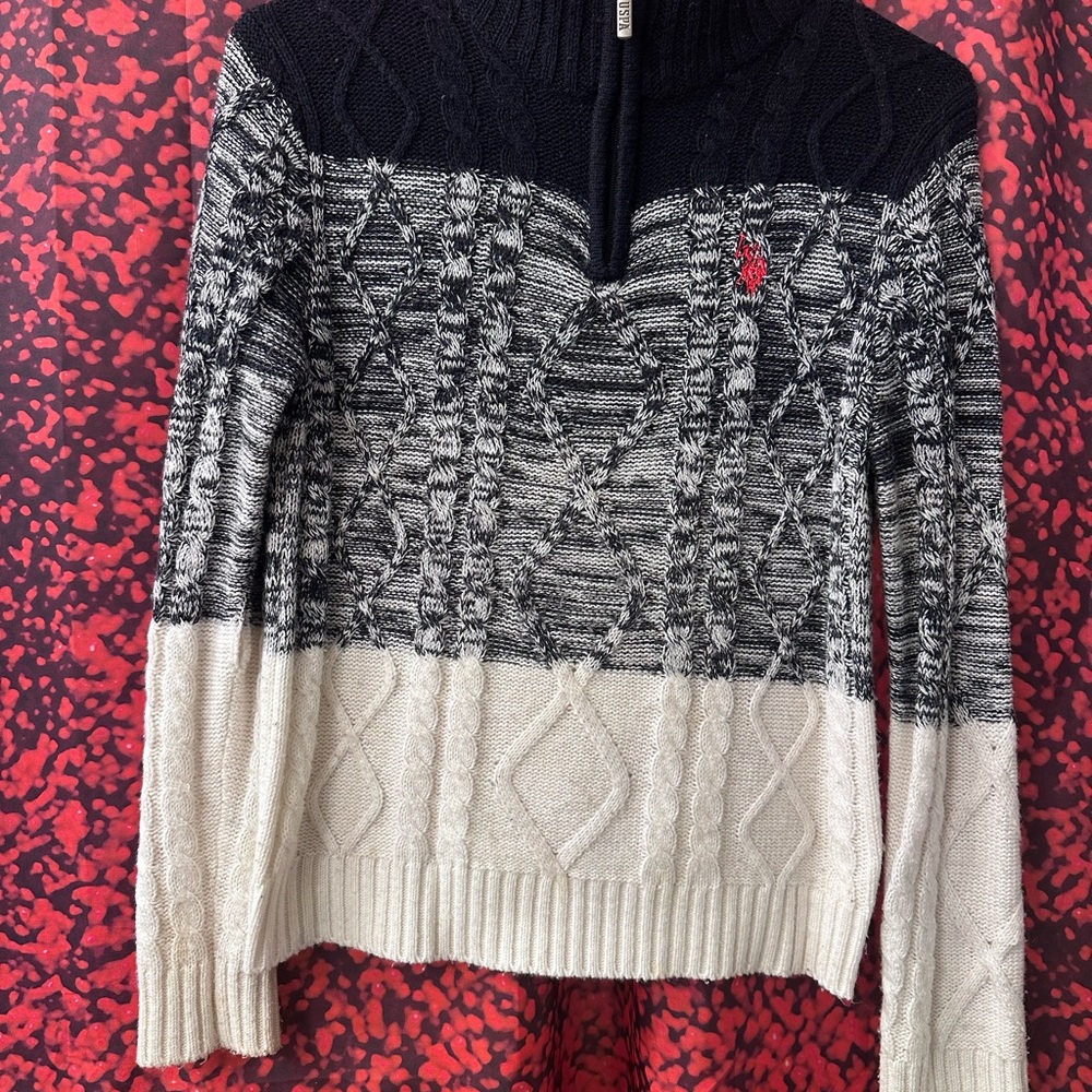 Women's Black and Cream Sweater gently used